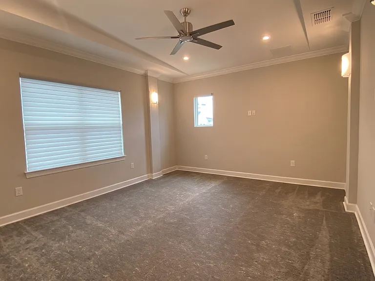 6875 Broglie St — Photo 13