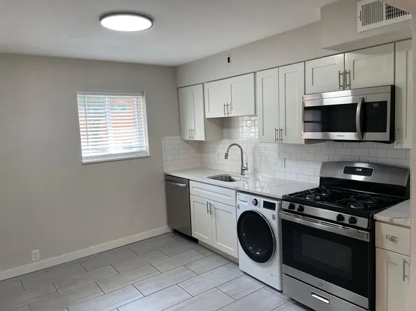 7361 Dale Ave APT A, Saint Louis, MO 63117