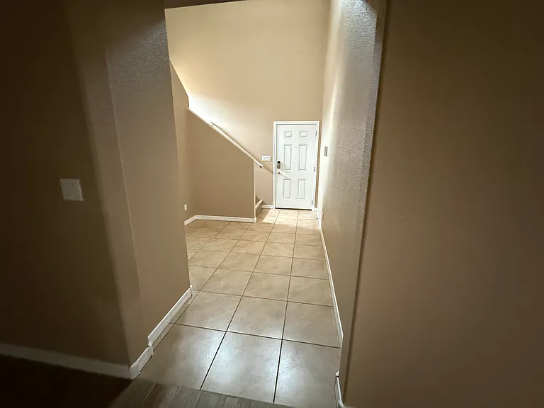 1821 Chisholm Trl NE — Photo 13