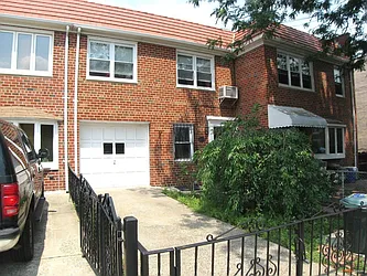 22-24 49th Street in Ditmars-Steinway