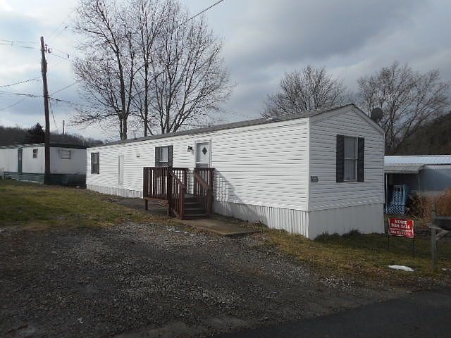 1st image of 132 Apple Jack Ln