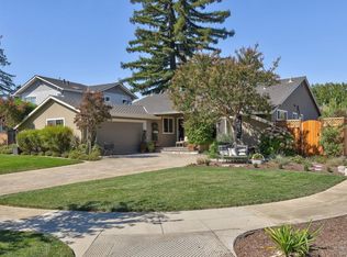 149 Hollycrest Dr, Los Gatos, CA 95032