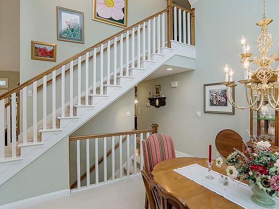 4th image of 6515 Bergeson Way