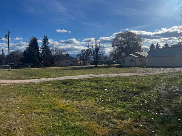 109 B St S, Victor, MT 59875