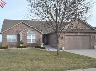 1909 NW Hedgewood Dr, Grain Valley, MO 64029