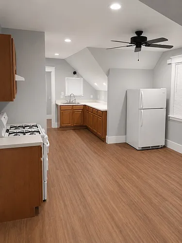 205 Clinton Ave #3 Photo 1