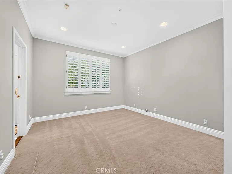 21004 Mendenhall Ct — Photo 26