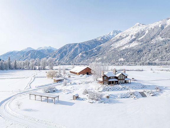 2nd image of 9115 Pemberton Meadows Rd