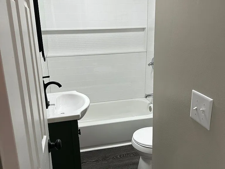 27 Bathroom