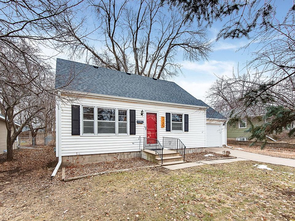 1st image of 1131 Sibley St