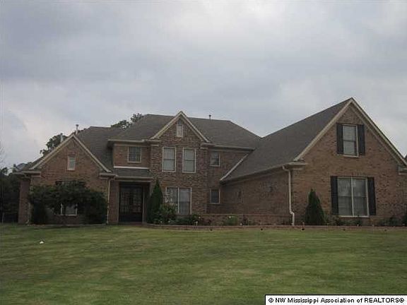 2nd image of 2150 Audubon Pl