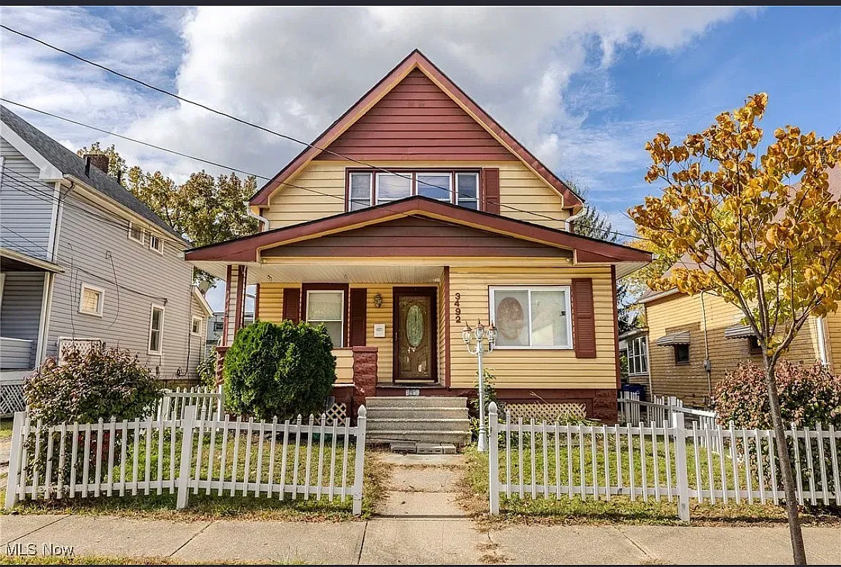 2 bed, $1,150 — Photo 1