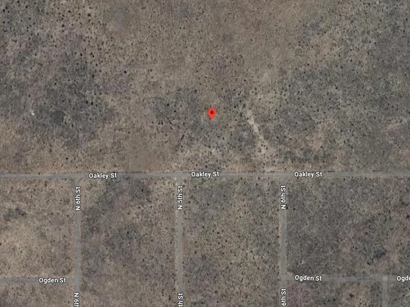 Oakley St, Holbrook, AZ 86025