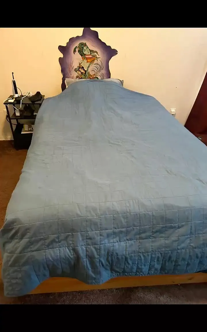 1 bed, 1400 sqft, $600 — Photo 1