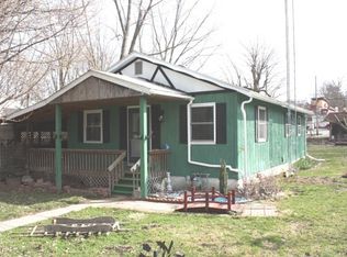 143 Forrest St, Danville, IL 61832