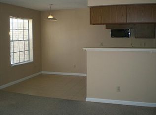 2750 Holly Hall St APT 106, Houston, TX 77054