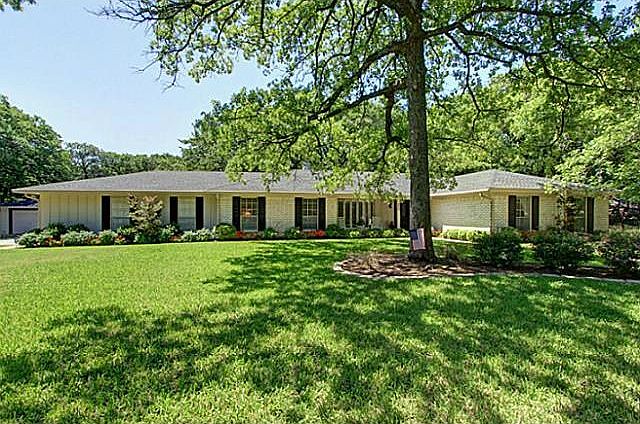 1st image of 2110 Fawkes Ln