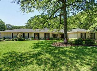 2110 Fawkes Ln, Keller, TX 76262