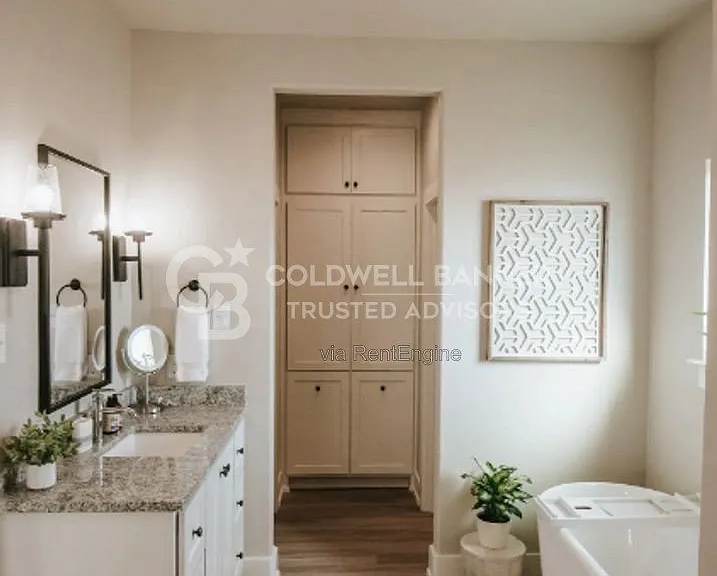 1004 N Fulton Ave — Photo 8