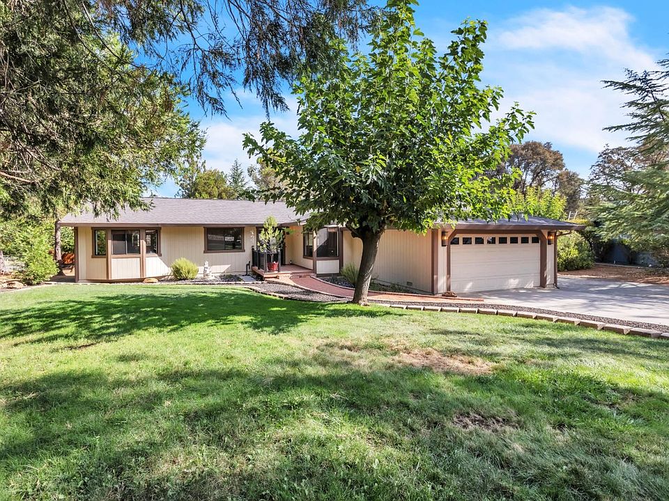 1st image of 22510 Sunset Ridge Dr