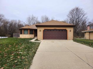 3570 W Cold Spring Rd, Greenfield, WI 53221