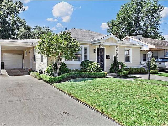 1st image of 3212 42nd St