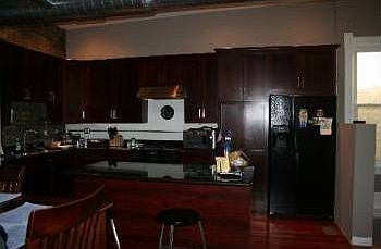 4th image of 1234 N Maplewood Ave