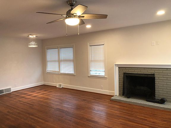 4th image of 1000 N Buchanan Blvd