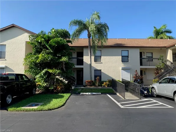 9275 Lake Park Dr APT 201, Fort Myers, FL 33919