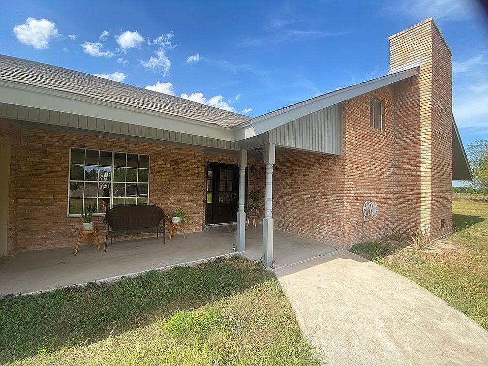 1st image of 3307 Francis Ln