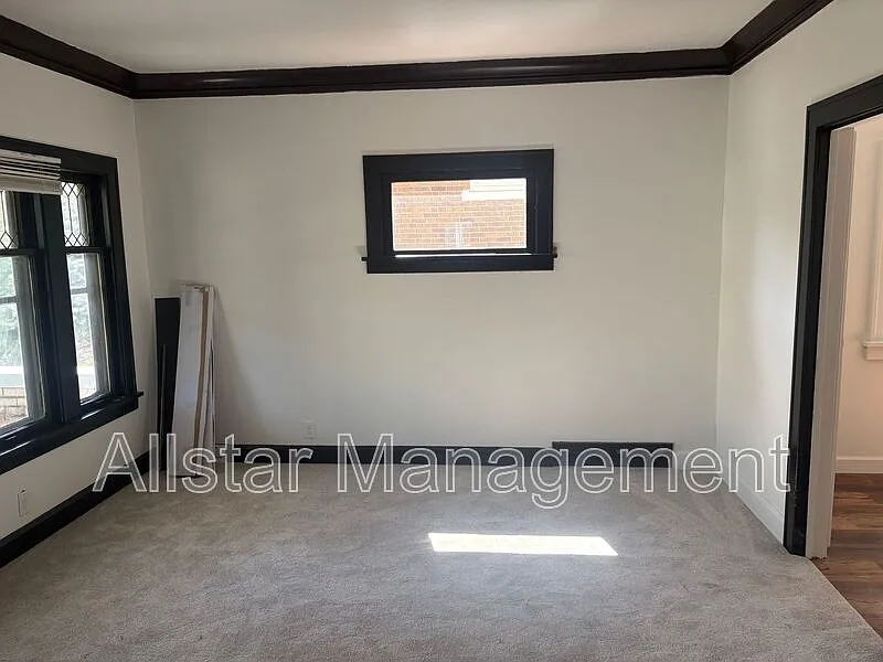 2 bed, 1.0 bath, 750 sqft, $875 — Photo 3