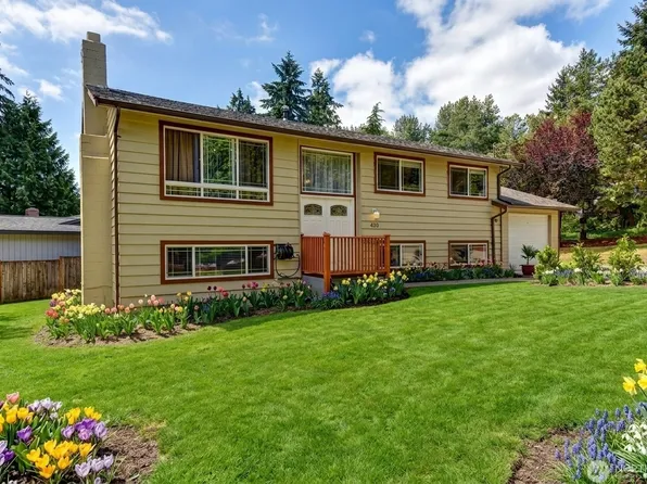 430 128th Ave SE, Bellevue, WA 98005