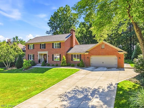 2nd image of 3575 Avanti Ln