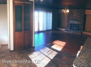 1514 State Line Rd #2C, Calumet City, IL 60409