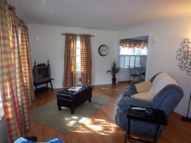 1st image of 401 Garfield Ave