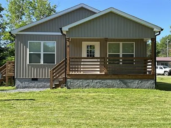 16 5th Ave E, Chatsworth, GA 30705