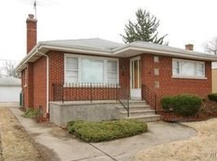 1919 Manchester Ave, Westchester, IL 60154
