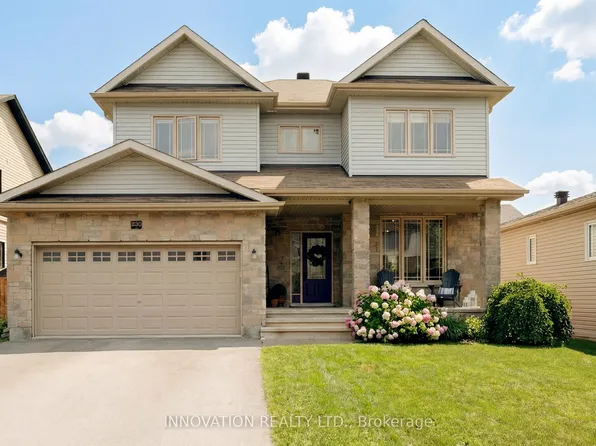 230 King St, Carleton Place, ON K7C 0C9