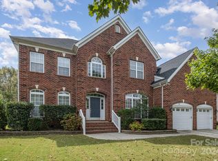 132 Foggy Meadow Ln, Fort Mill, SC 29708
