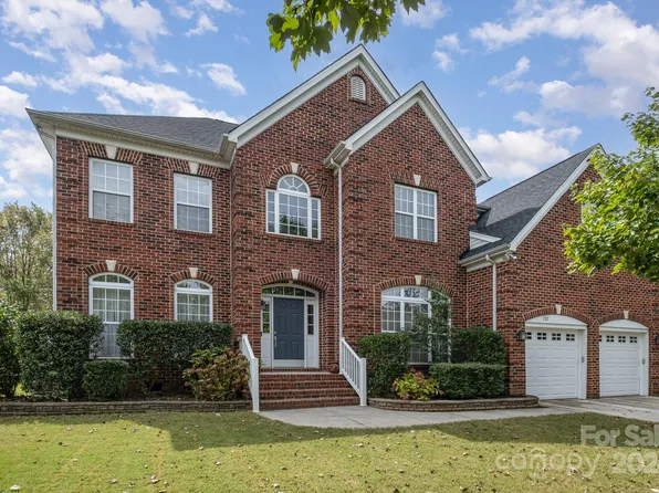 132 Foggy Meadow Ln, Fort Mill, SC 29708