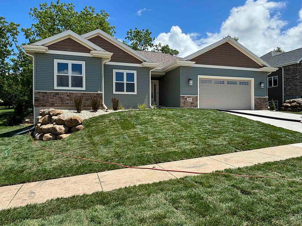 1st image of 1249 Zingg Dr