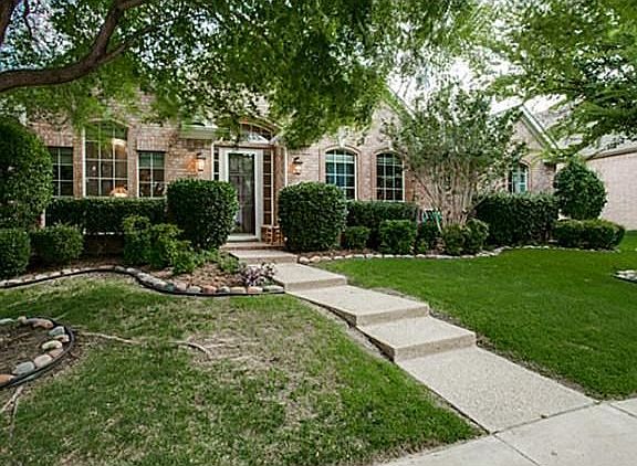 2nd image of 3617 Waddell Dr