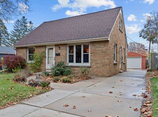 3430 S 57th St, Milwaukee, WI 53219