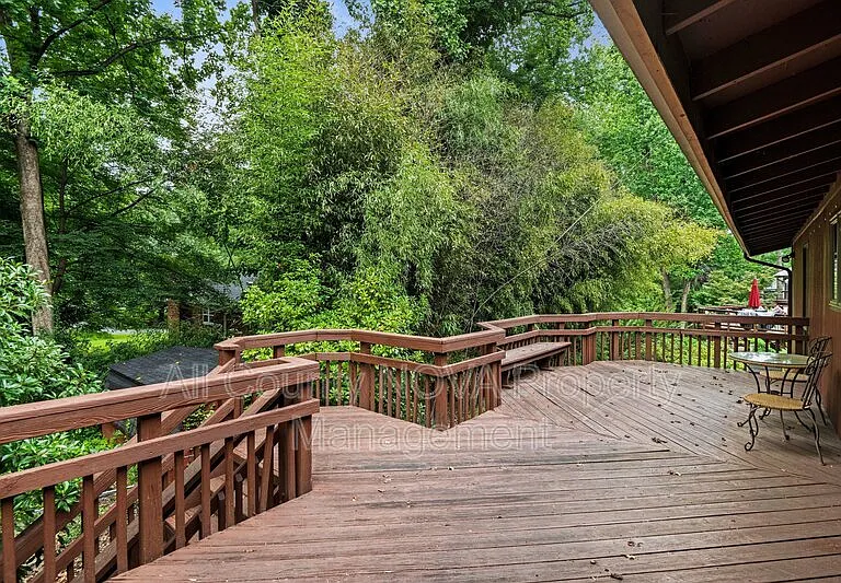 8108 Timber Valley Ct — Photo 40