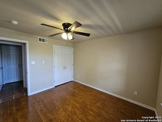 1 bed, 1.0 bath, 690 sqft, $950 — Photo 2