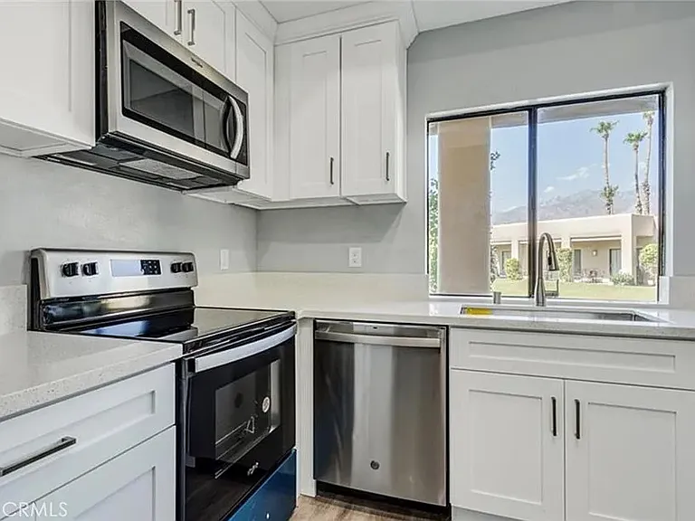 67141 N Chimayo Dr — Photo 3