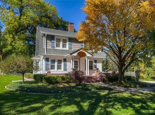 4310 NW 6th Dr, Des Moines, IA 50313