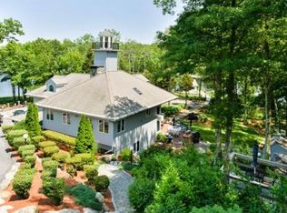 15 Osprey Dr, Berkley, MA 02779