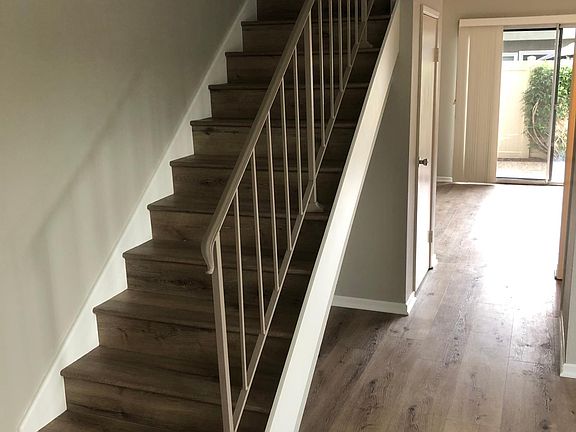 2nd image of 555 Serento Cir
