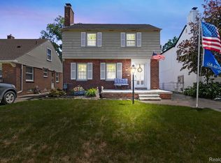 726 N Elizabeth St, Dearborn, MI 48128